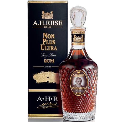 A. H. RIISE NON PLUS ULTRA VERY RARE 0,70 L