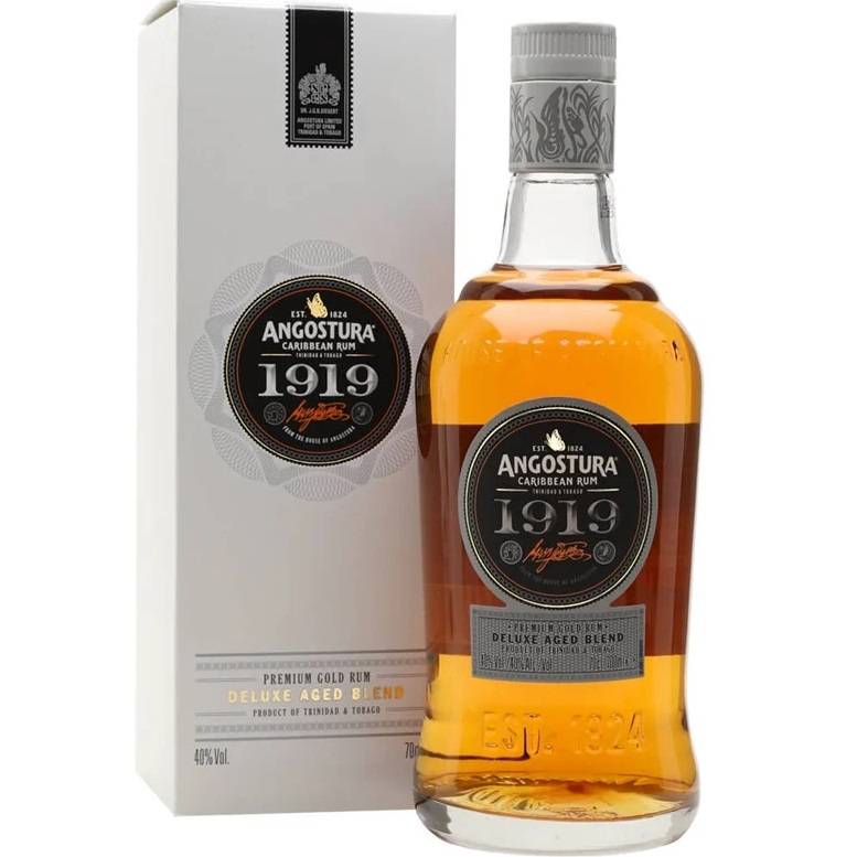 ANGOSTURA 8 „1919” 0,70 L